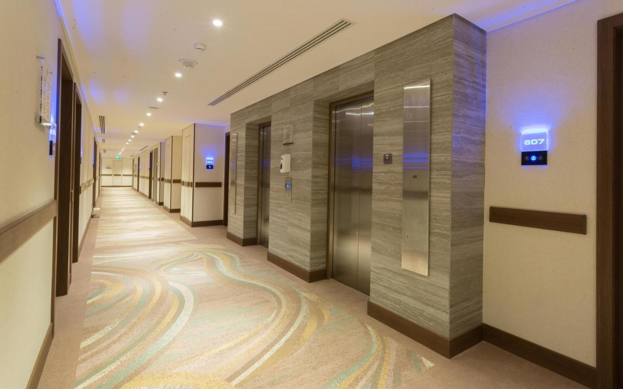 Comfort Hotel Jeddah King Road Exterior foto