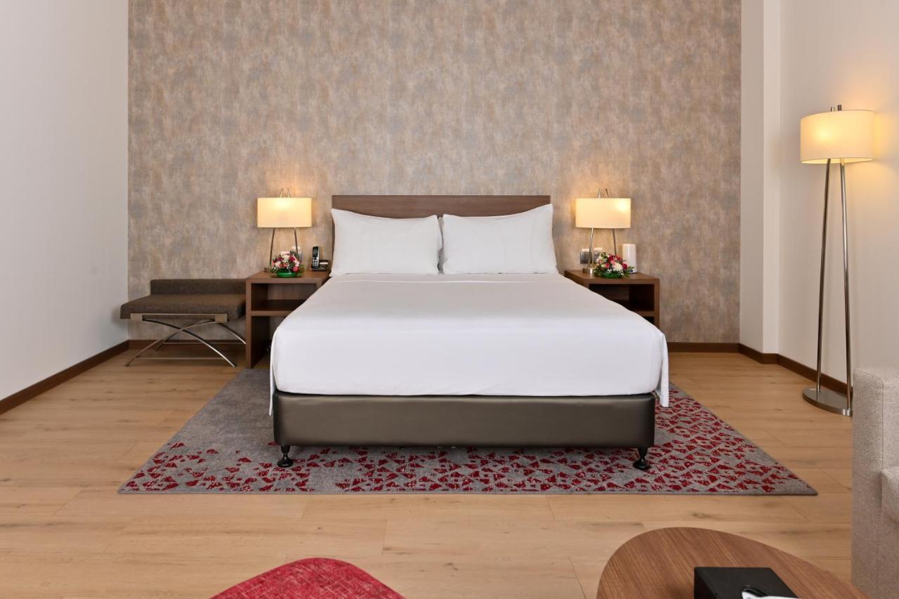 Comfort Hotel Jeddah King Road Exterior foto