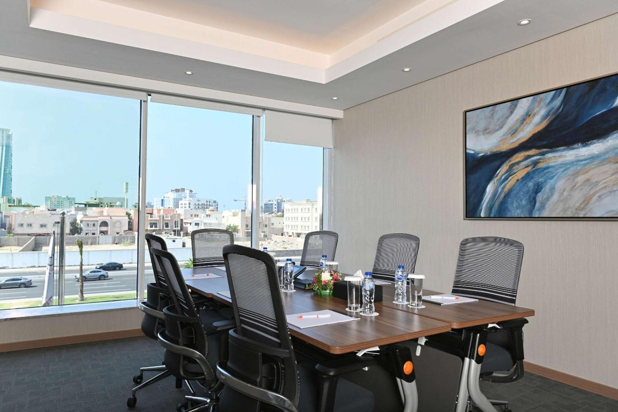 Comfort Hotel Jeddah King Road Exterior foto